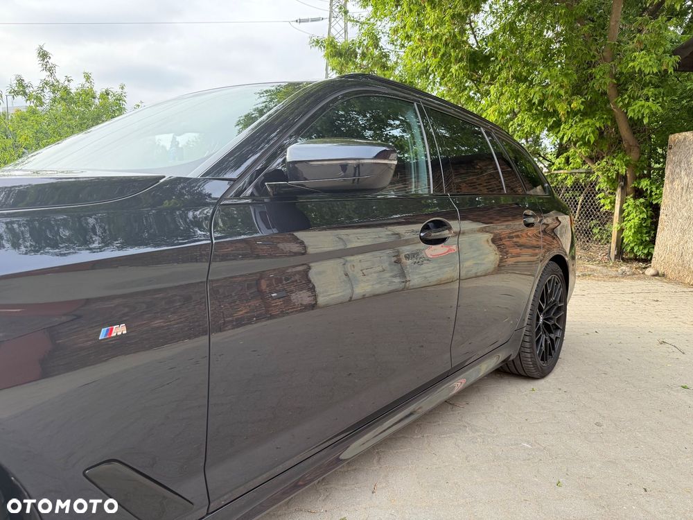 BMW Seria 5 518d - 27
