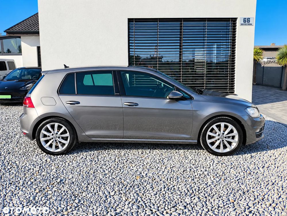 Volkswagen Golf - 7