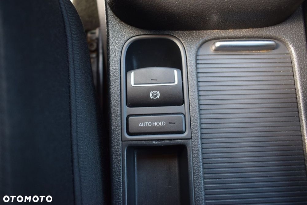 Volkswagen Tiguan - 26