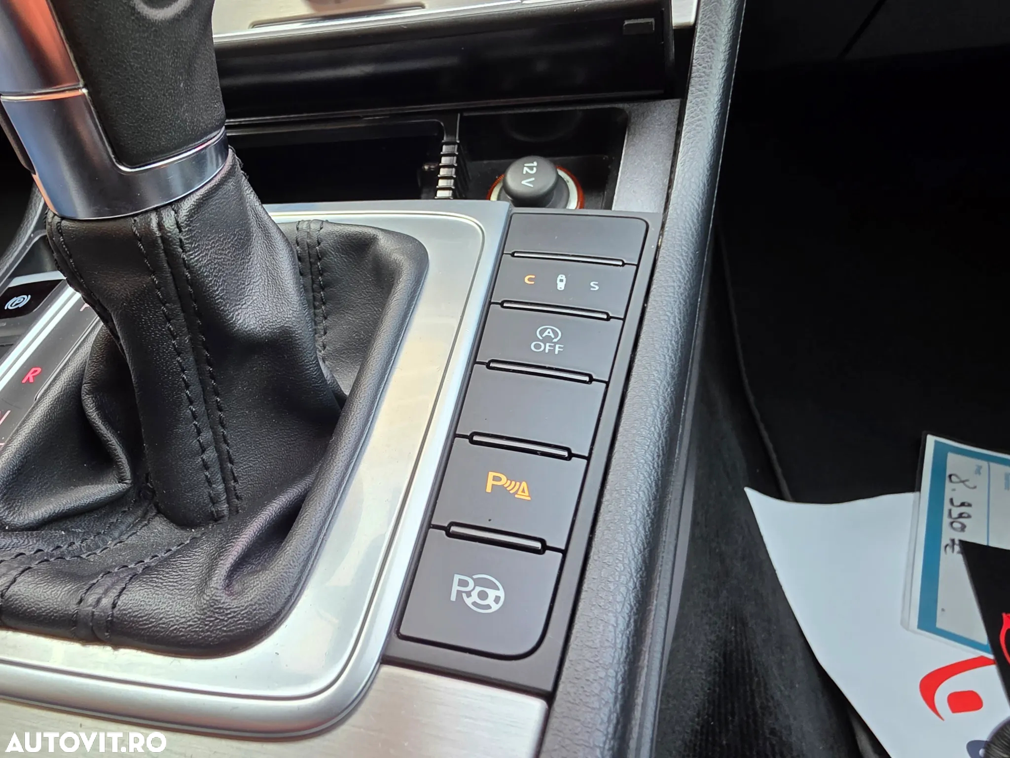 Volkswagen Passat Variant 2.0 TDI Blue TDI DSG Highline - 3