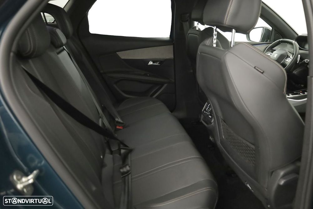 Peugeot 3008 1.2 Hybrid GT e-DCS6 - 23