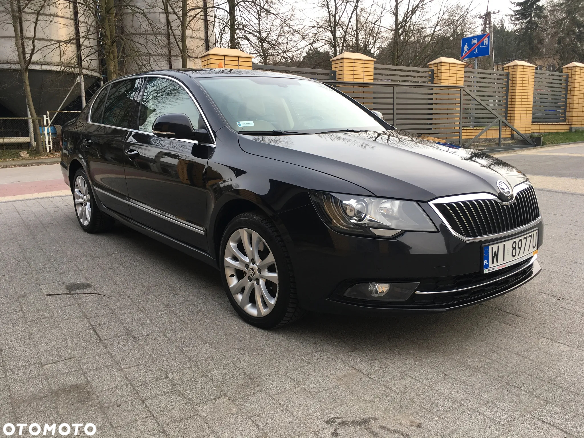 Skoda Superb 2.0 TDI 4x4 Platinum DSG - 4
