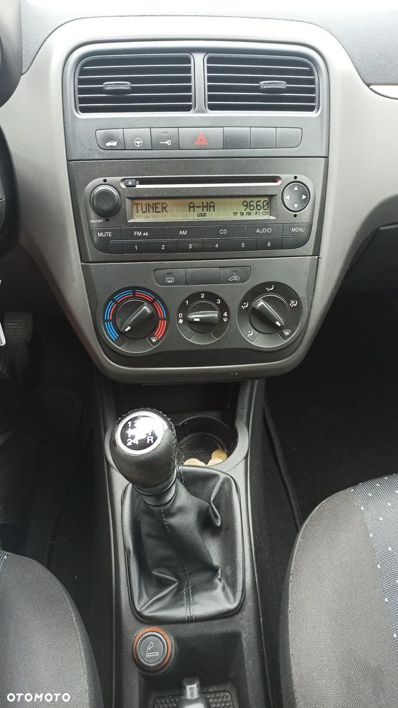 Fiat Grande Punto 1.4 8V Active - 12