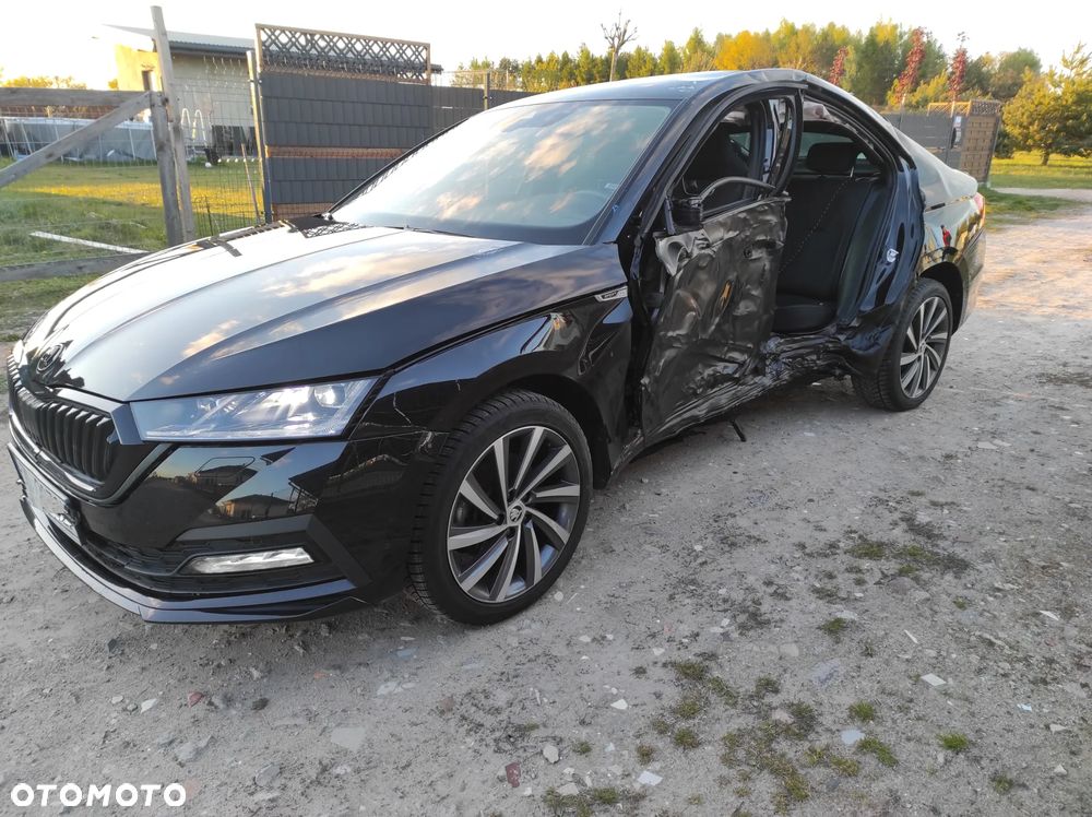 Skoda Octavia 2.0 TDI 4x4 Sportline DSG - 7