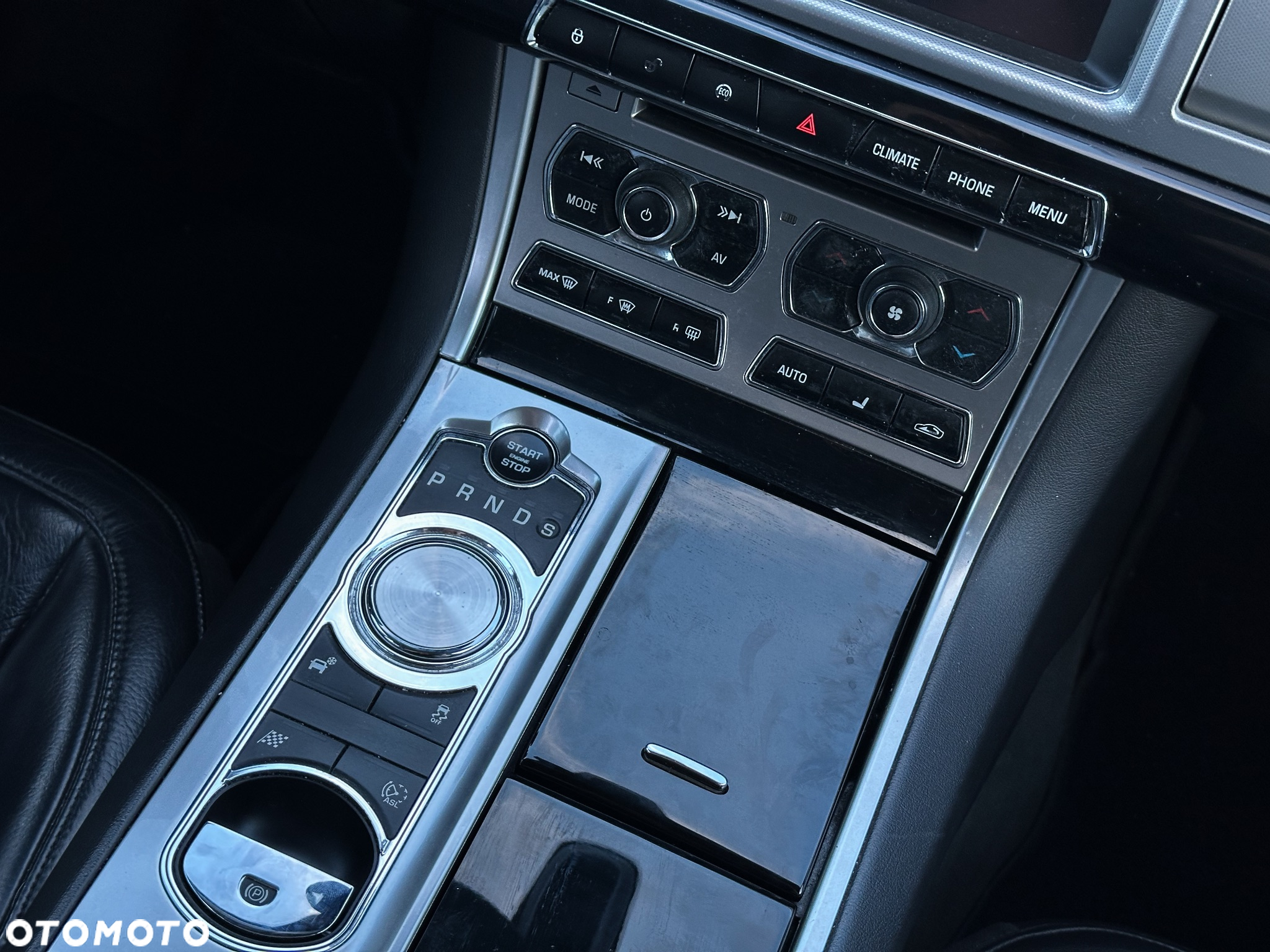 Jaguar XF 3.0 V6 Diesel S Sportbrake - 16