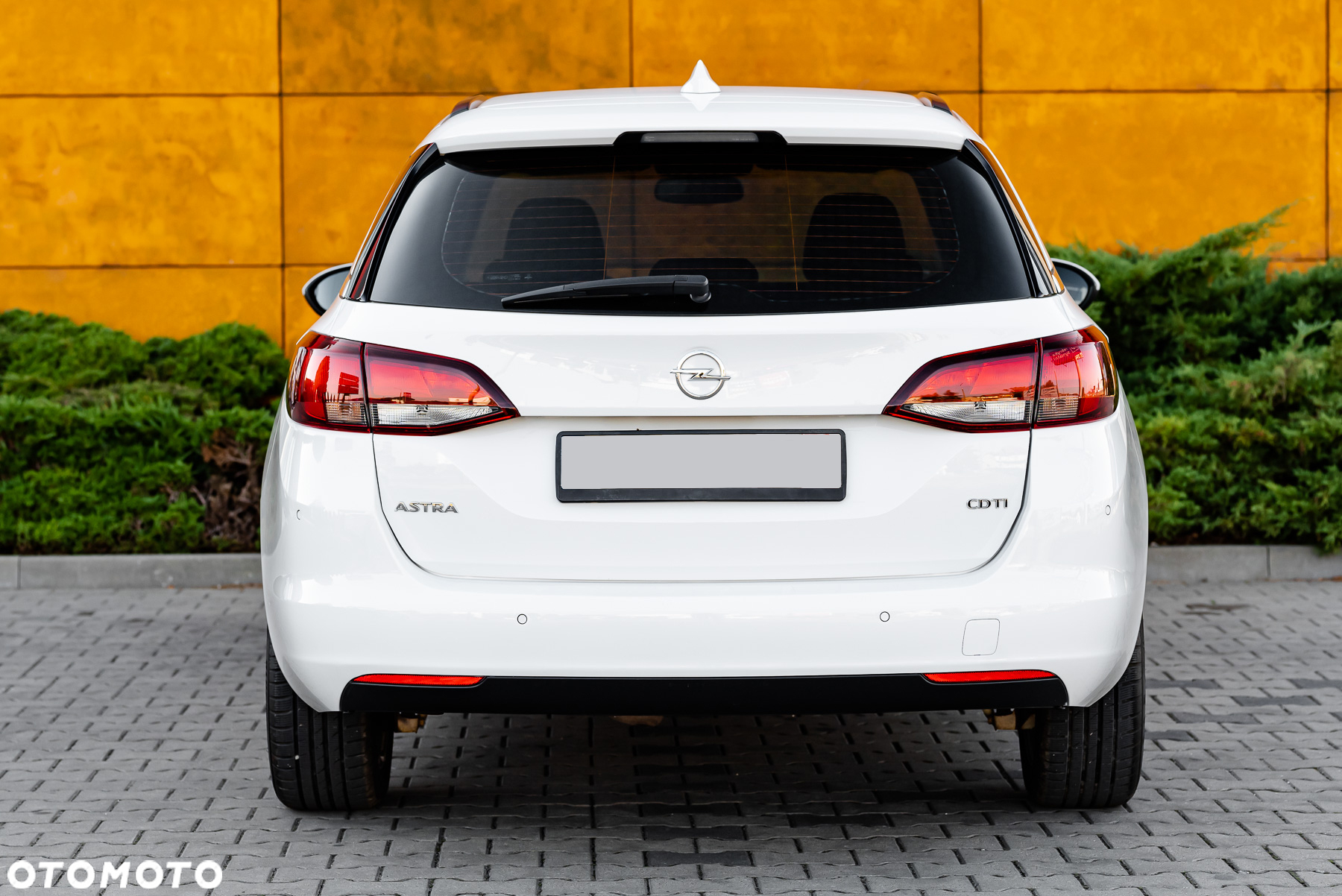Opel Astra 1.6 D (CDTI) Automatik Sports Tourer Dynamic - 16