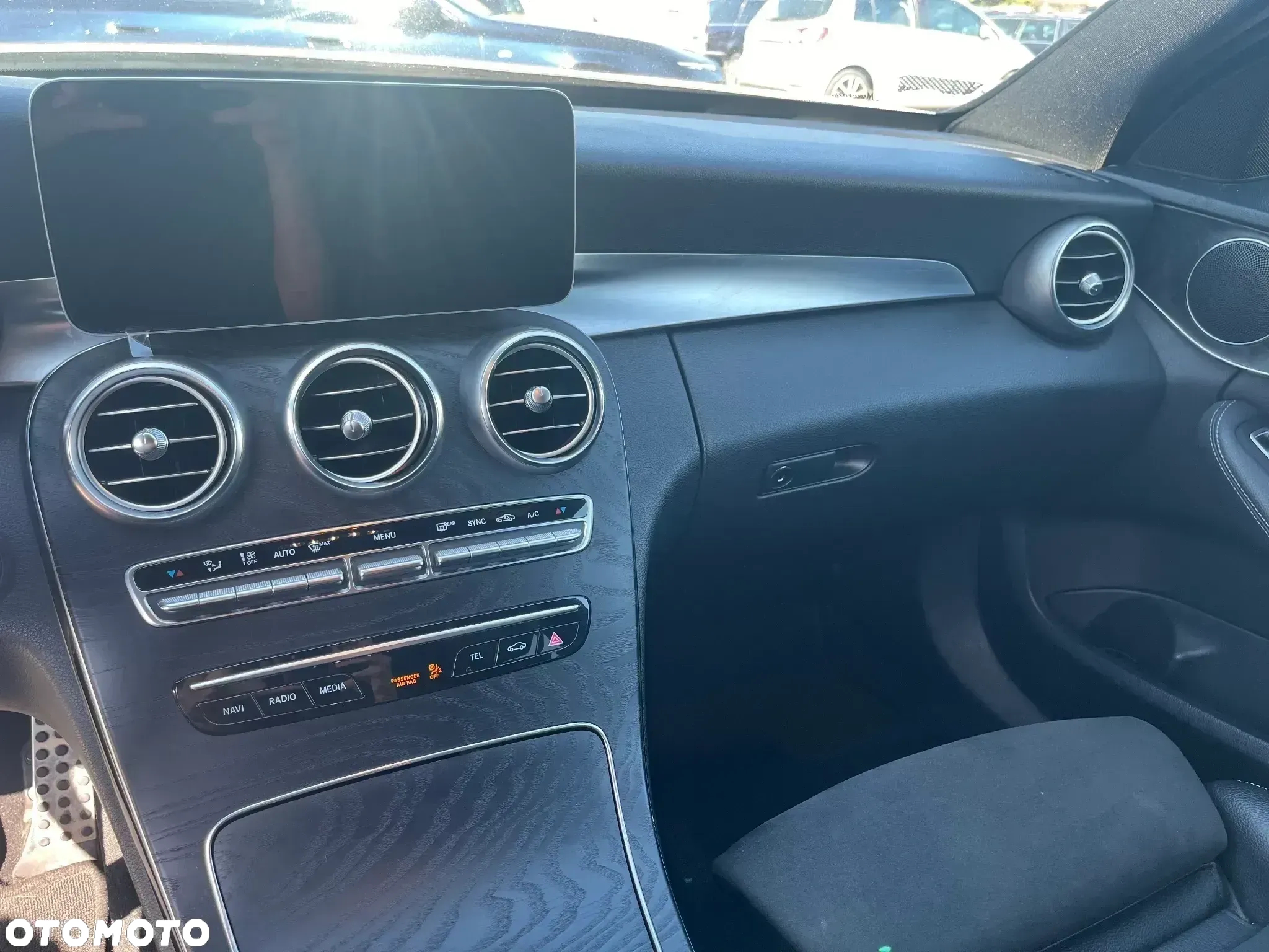 Mercedes-Benz Klasa C 220 d 9G-TRONIC - 12
