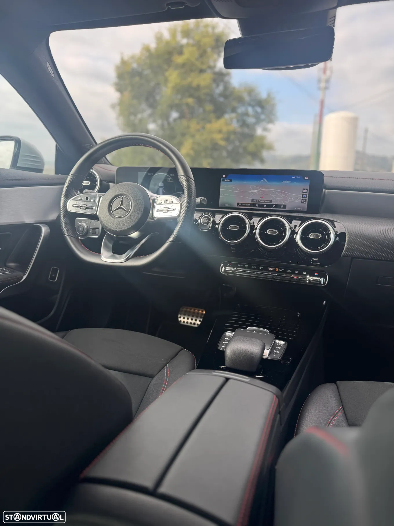 Mercedes-Benz CLA 250 e Shooting Brake AMG Line - 19