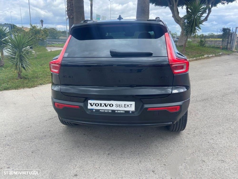 Volvo XC 40 2.0 B3 Black Edition - 5