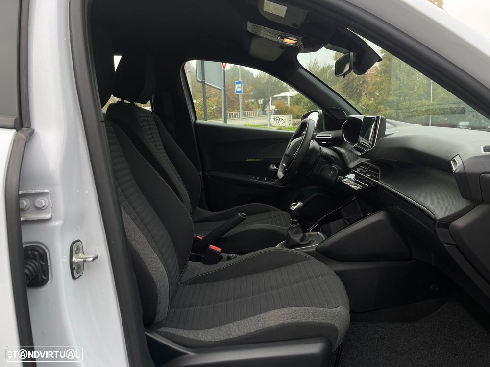 Peugeot 2008 1.2 PureTech Active - 42