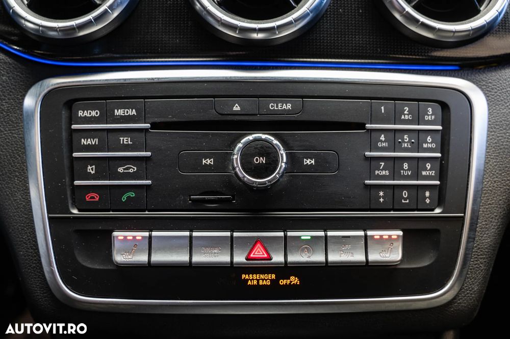 Mercedes-Benz CLA 180 d Shooting Brake 7G-DCT - 15