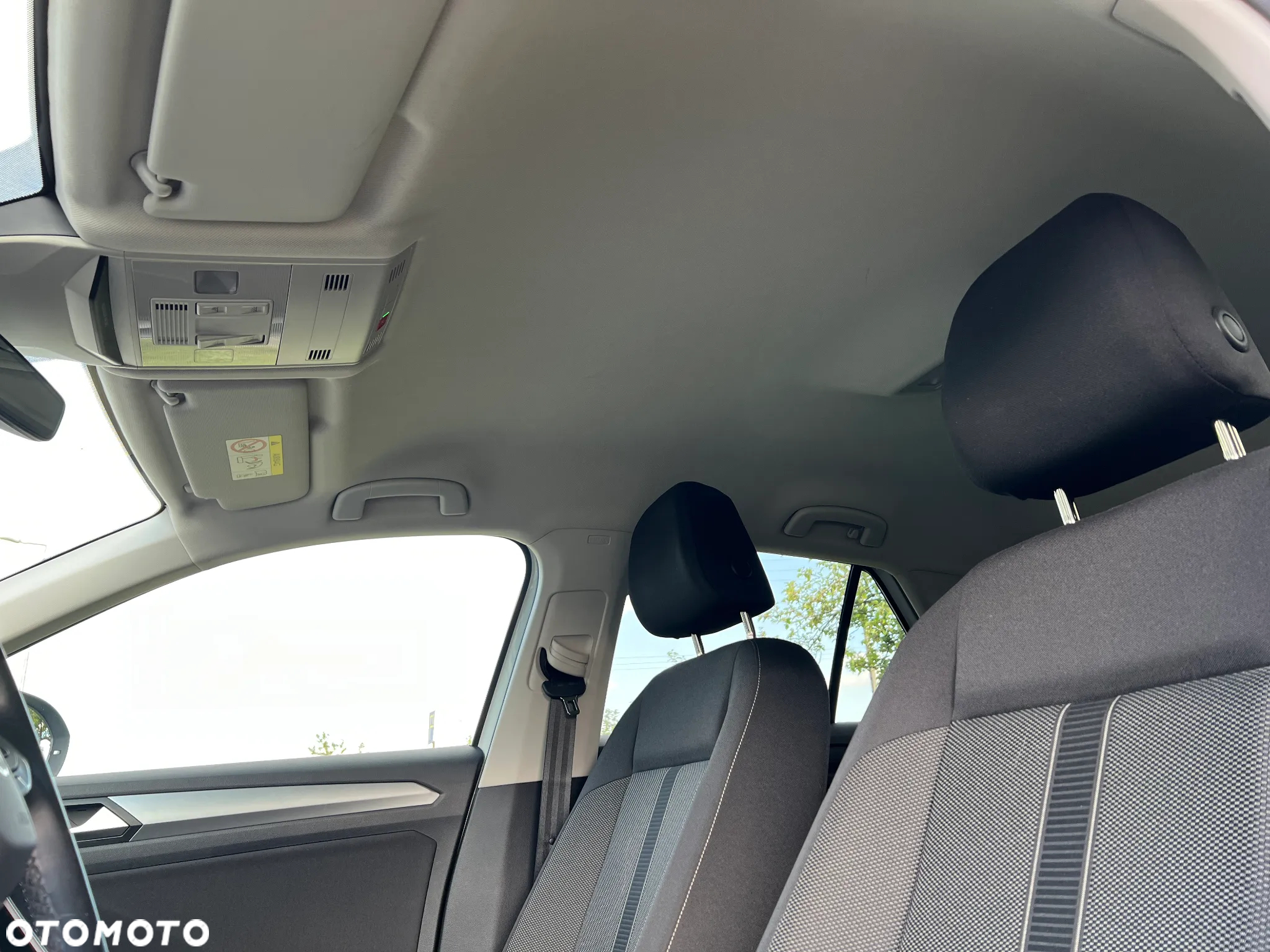 Volkswagen T-Roc 1.5 TSI Life DSG - 17