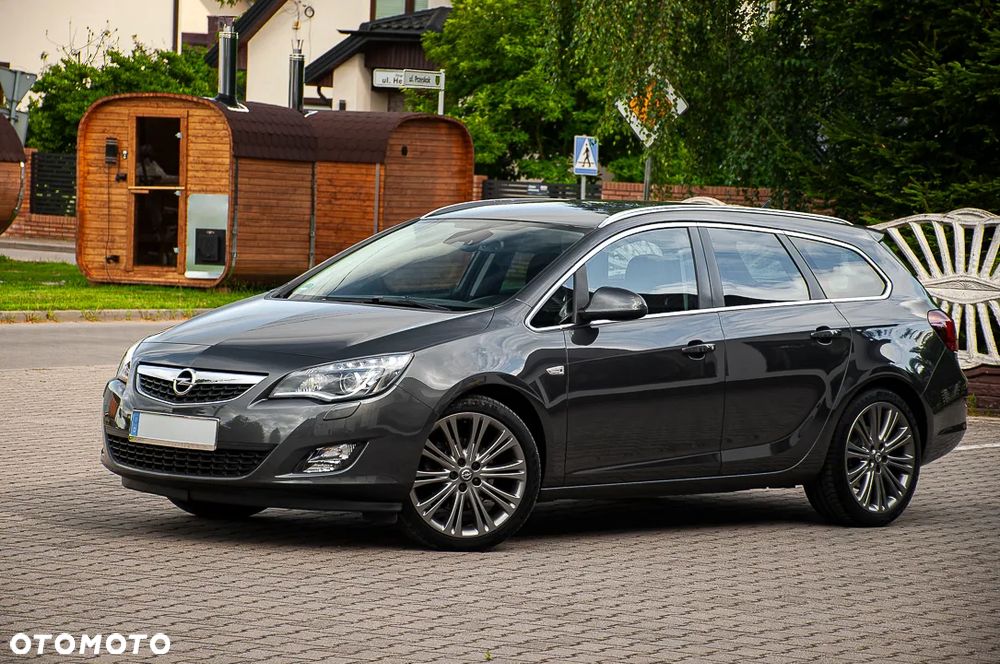 Opel Astra 1.6 Turbo Edition - 14