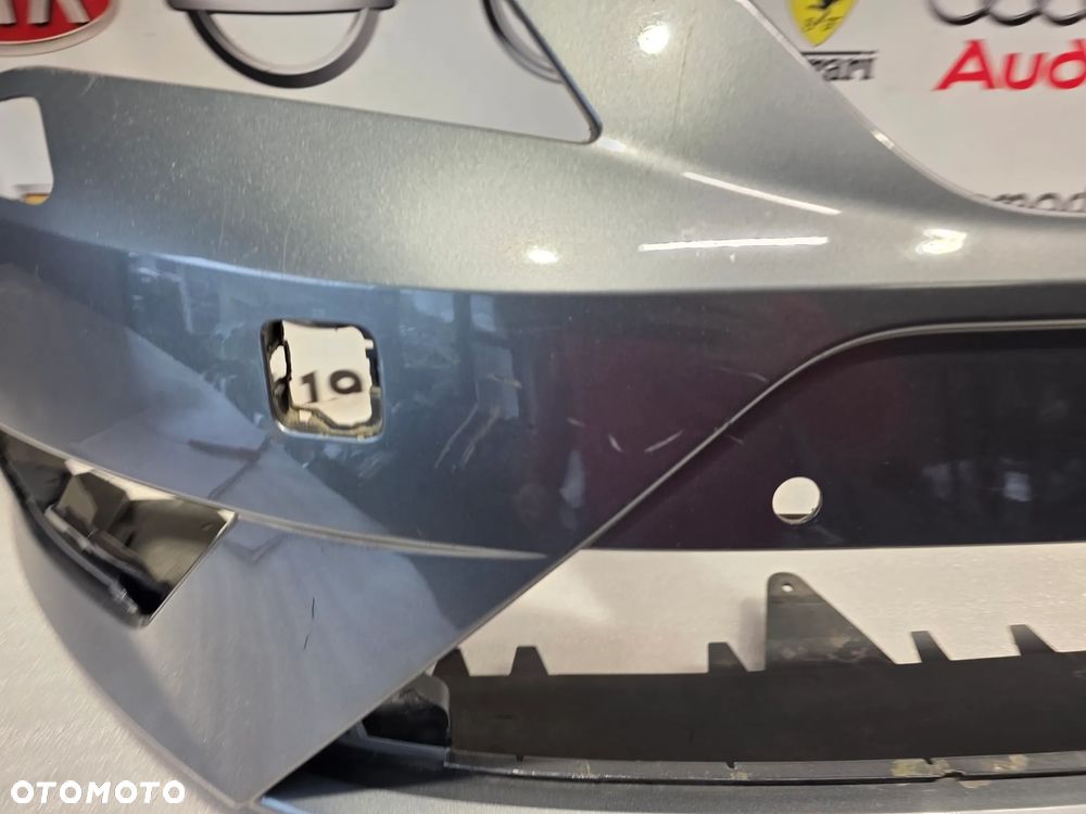 SEAT LEON III 5F0 FR 12- ŁADNY ZDERZAK PRZEDNI PRZÓD NA SPRYSKI + 4xPDC KOLOR SZARY METALIK NR 5F0807221M NR AUKCJI NZ2096 - 13