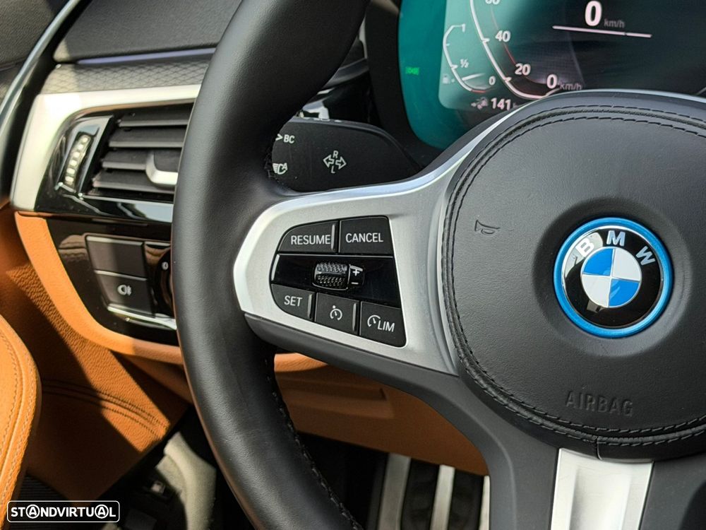 BMW 520 e Pack M — fotografia 34