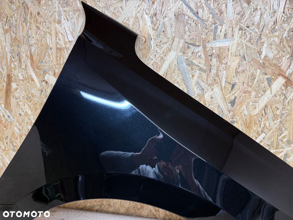 BŁOTNIK PRAWY PRZÓD PRZEDNI PRAWY OPEL ASTRA L CZARNY METALIK - 20