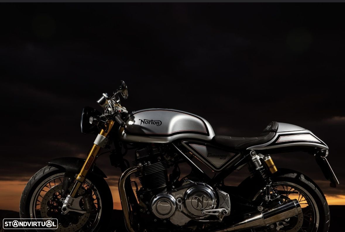 Norton Commando 961 Cafe Racer MKII - 7