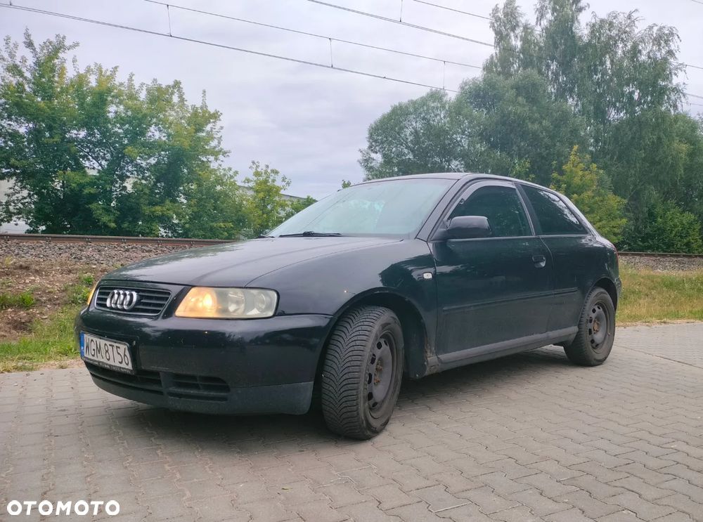 Audi A3 3-drzwiowe 1.6 Ambiente - 2