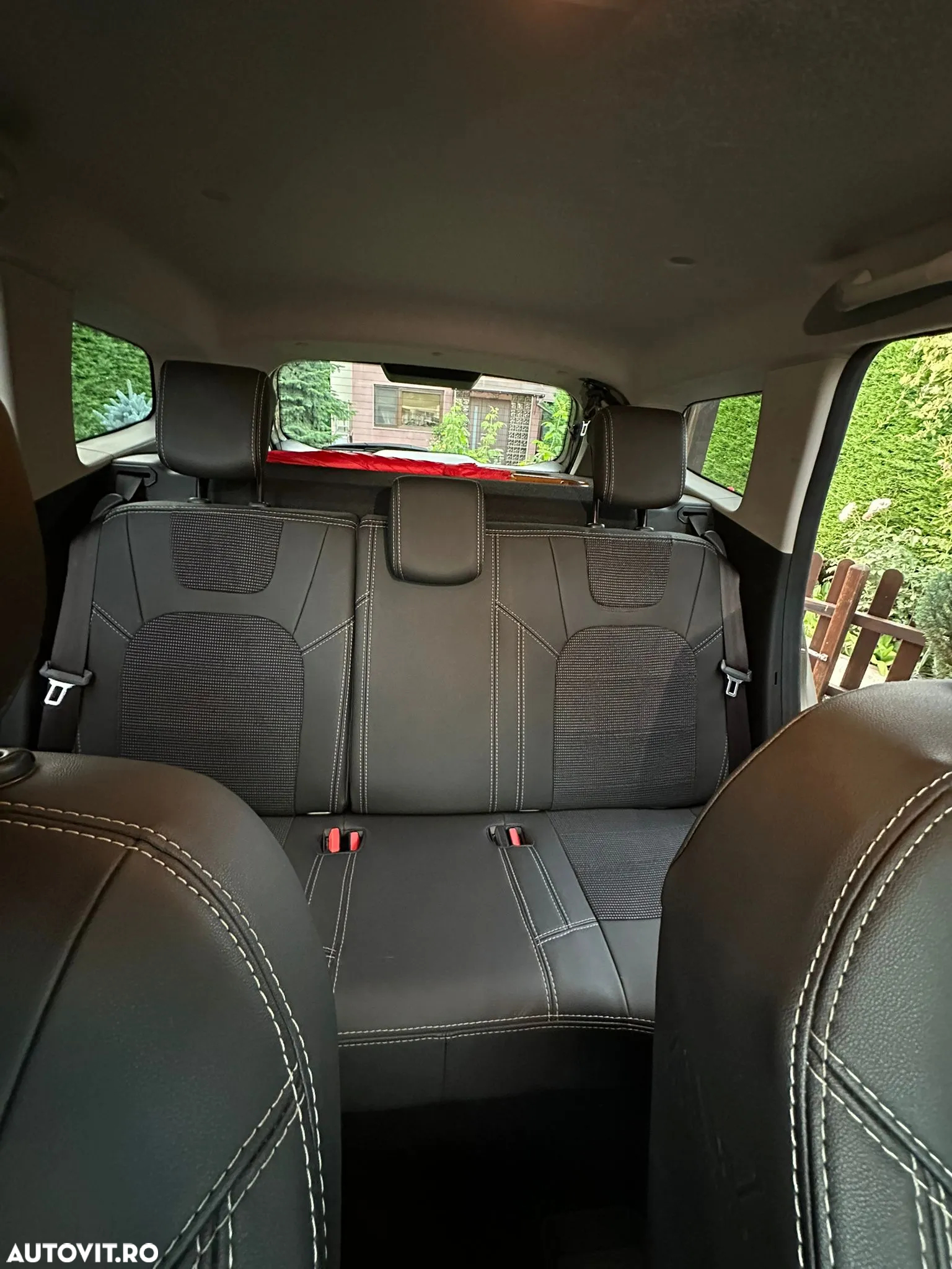 Dacia Duster 1.5 Blue dCi 4WD Prestige jante 17" - 11