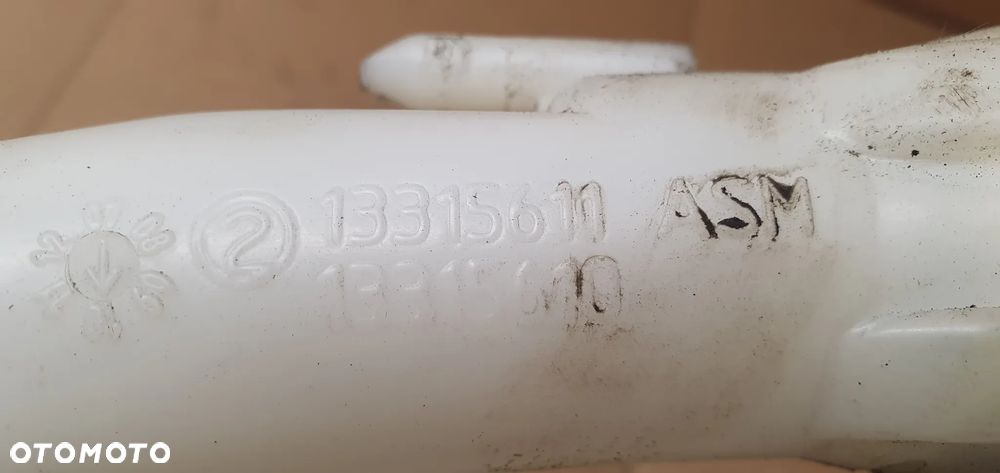 Zbiorniczek spryskiwaczy pompki XENON Opel Insignia A 13315611 13240935 - 8