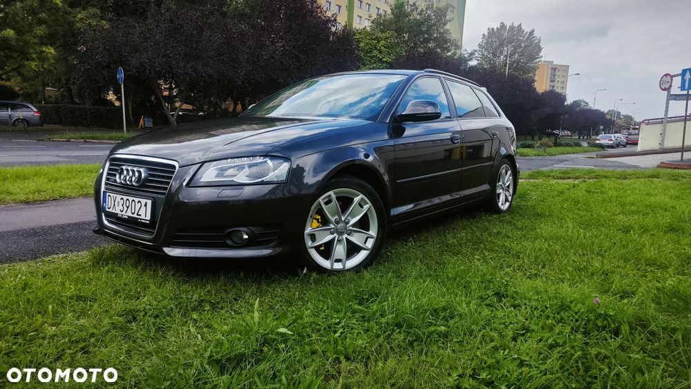 Audi A3 Sportback 2.0 TFSI quattro S tronic Ambition - 4