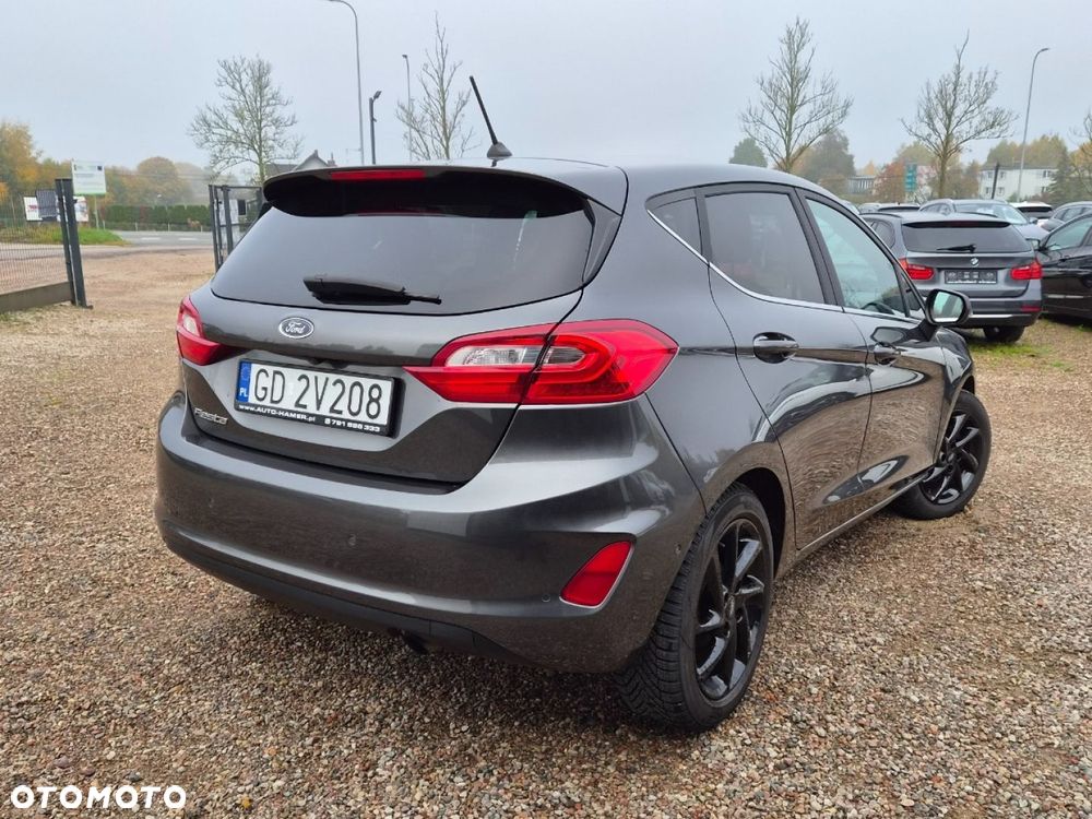 Ford Fiesta 1.0 EcoBoost S&S TITANIUM - 29