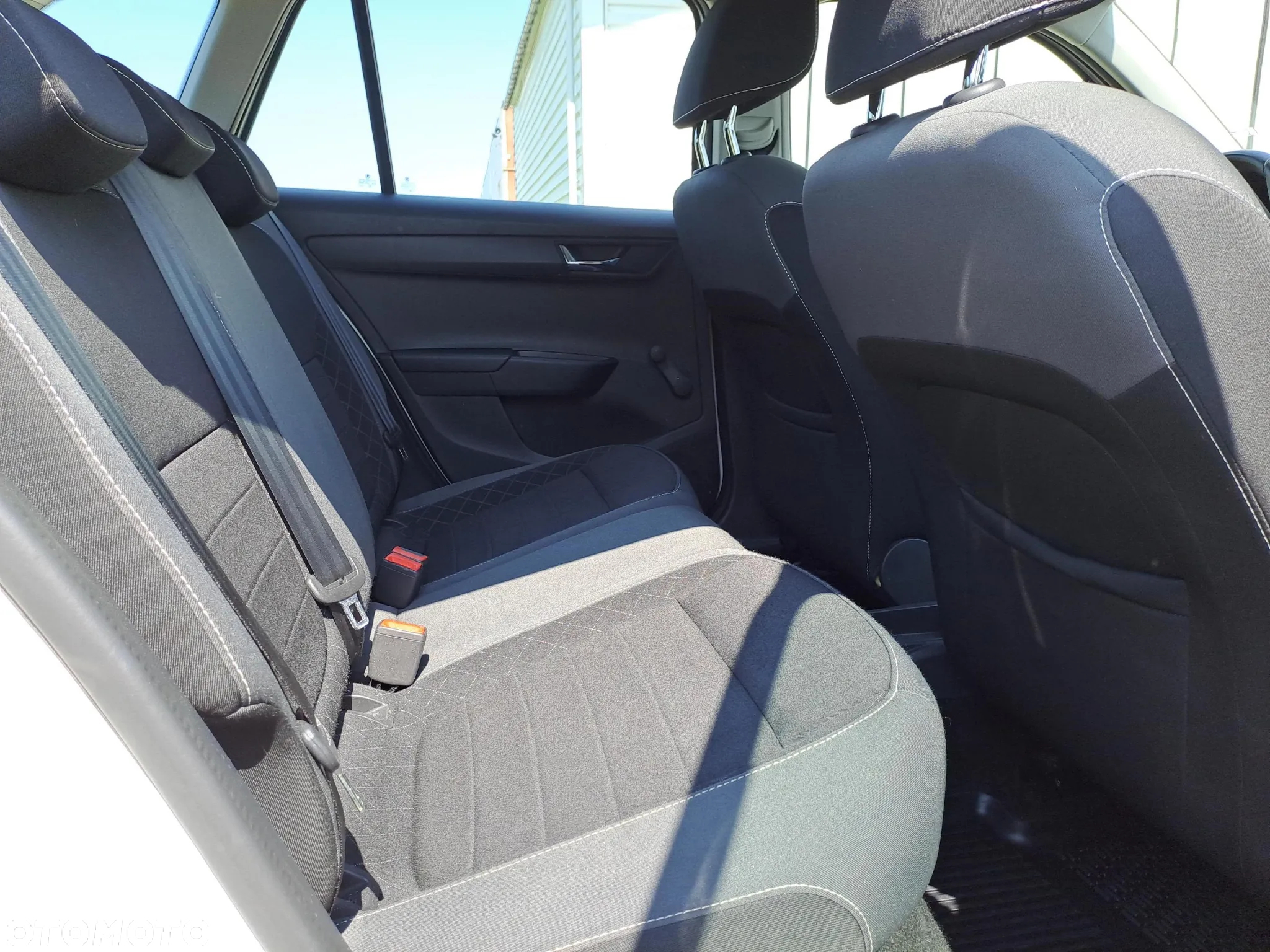 Skoda Fabia 1.0 TSI Ambition - 11