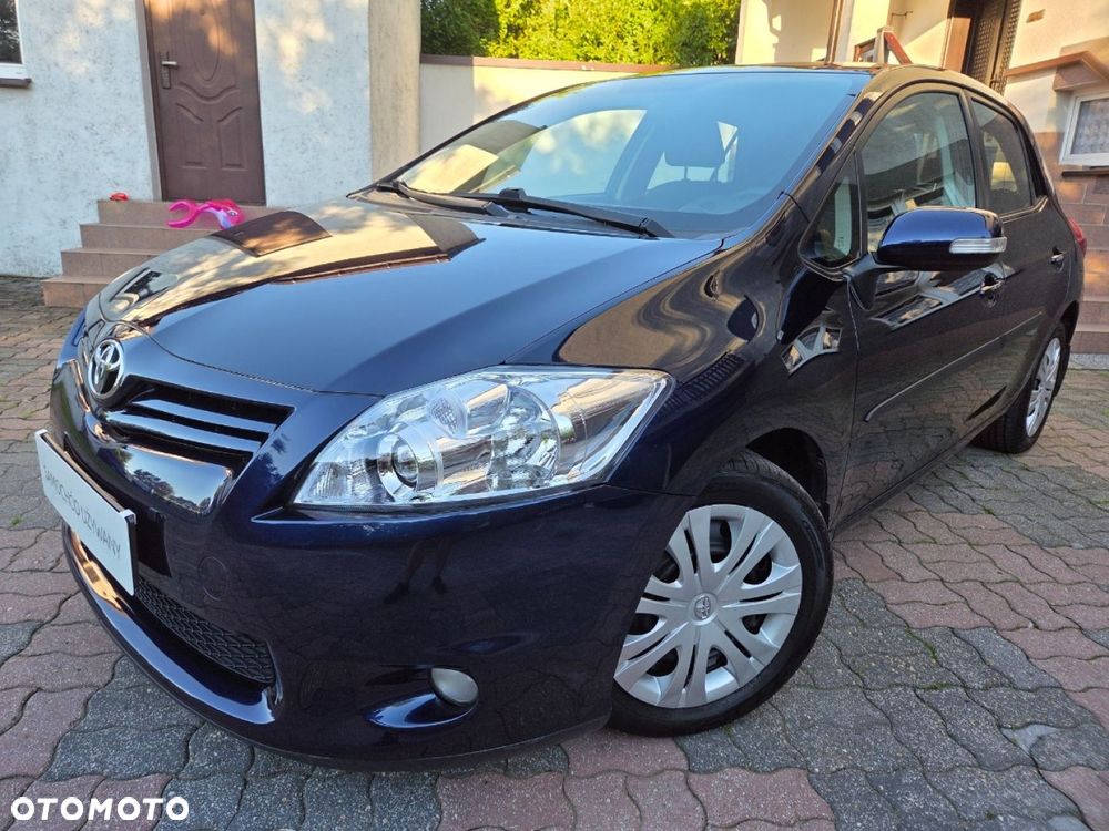 Toyota Auris 1.6 Edition - 1