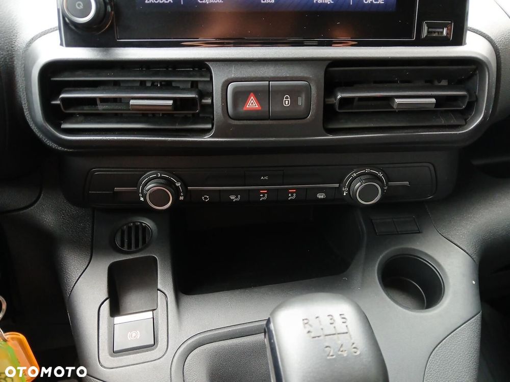 Toyota PROACE CITY - 32