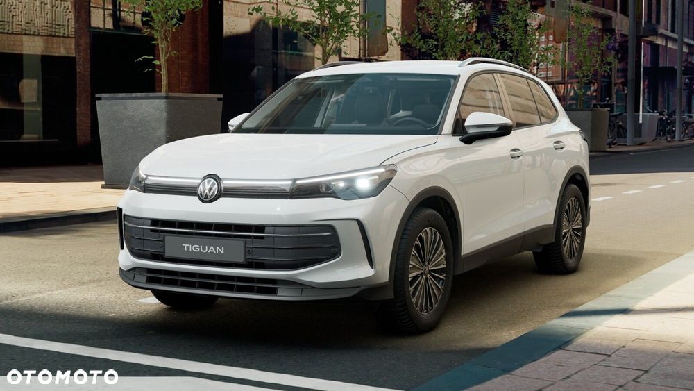 Volkswagen Tiguan - 2