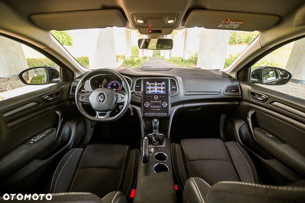 Renault Megane TCe 115 GPF LIMITED - 18