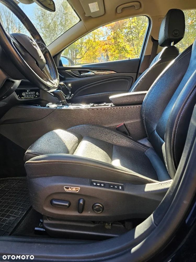 Opel Insignia 1.5 T Elite S&S - 11
