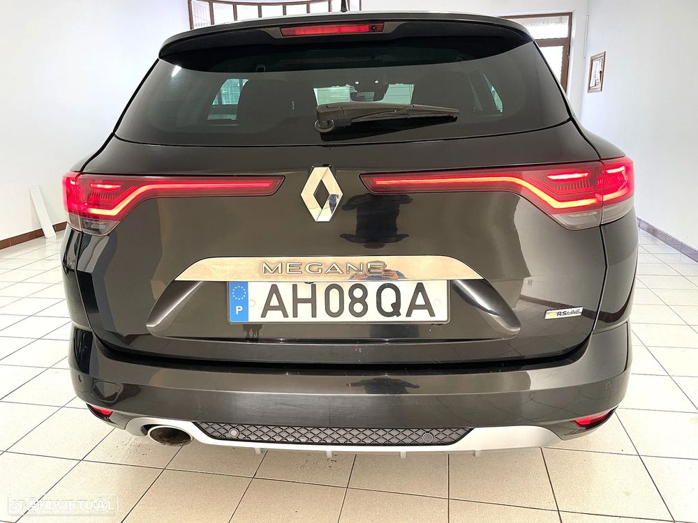 Renault Mégane Sport Tourer ver-1-5-blue-dci-r-s-line - 13