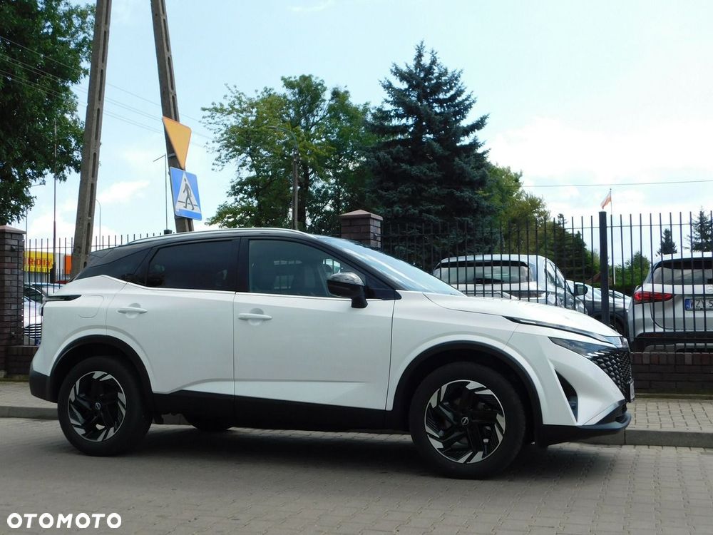 Nissan Qashqai 1.3 DIG-T MHEV N-Connecta Xtronic - 4