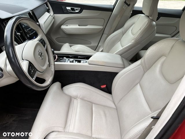 Volvo XC 60 T5 AWD Inscription - 11