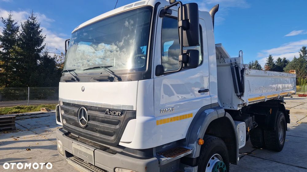 Mercedes-Benz Axor 1823 - 6