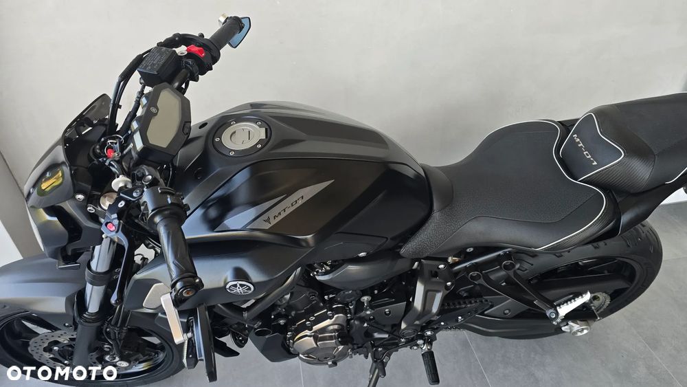 Yamaha MT - 18