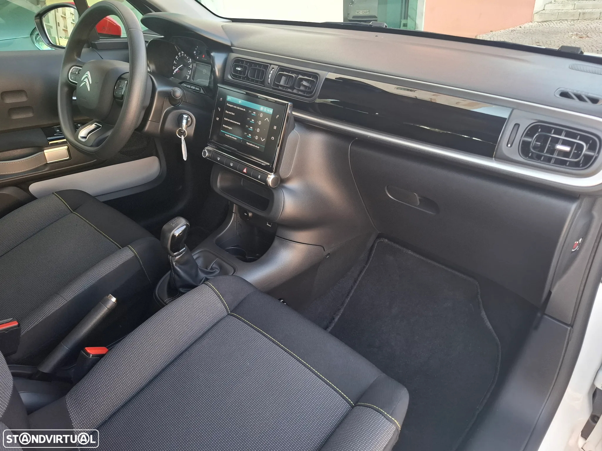 Citroën C3 1.2 PureTech Feel - 38