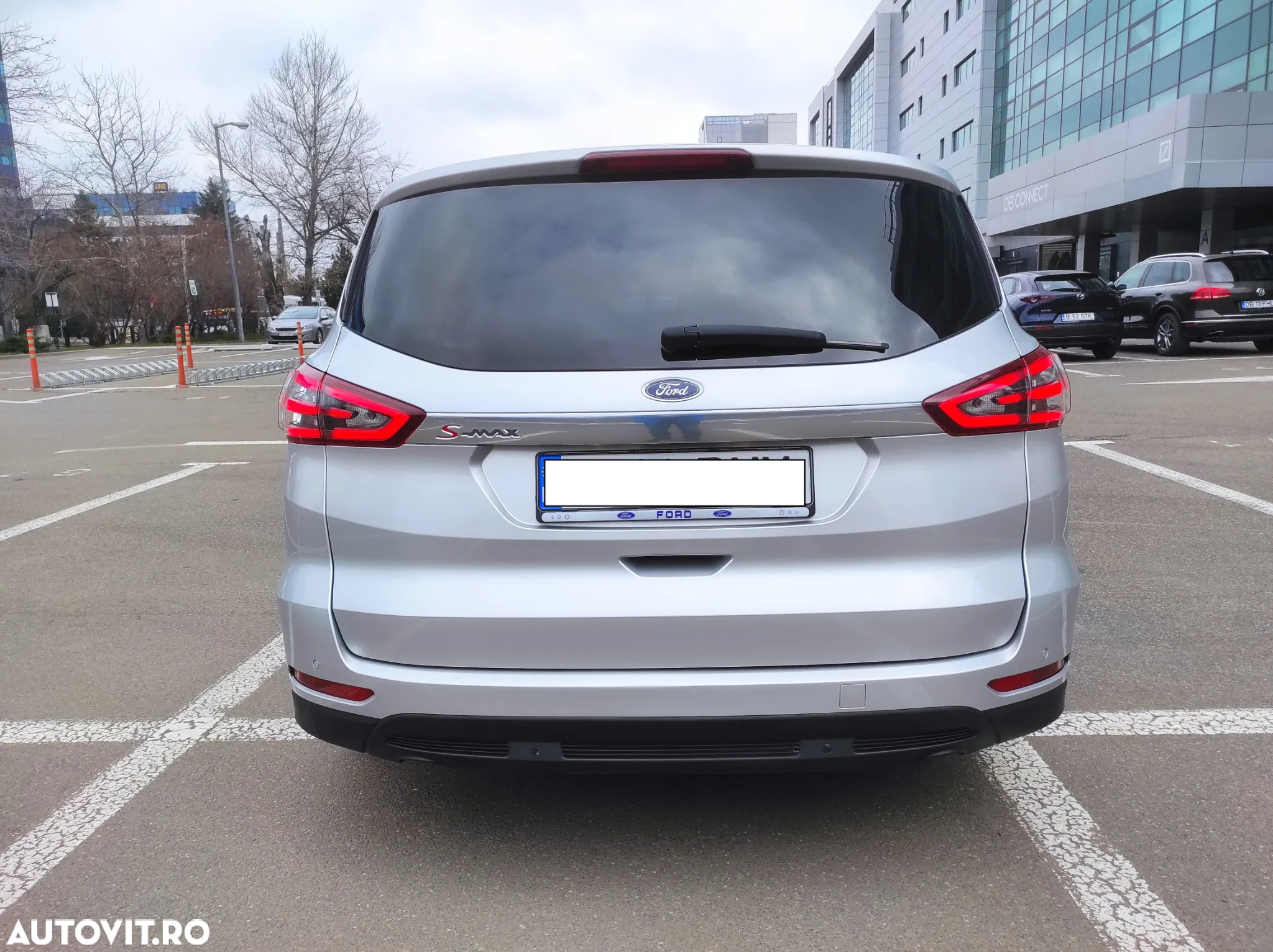 Ford S-Max 2.0 TDCi Titanium - 8