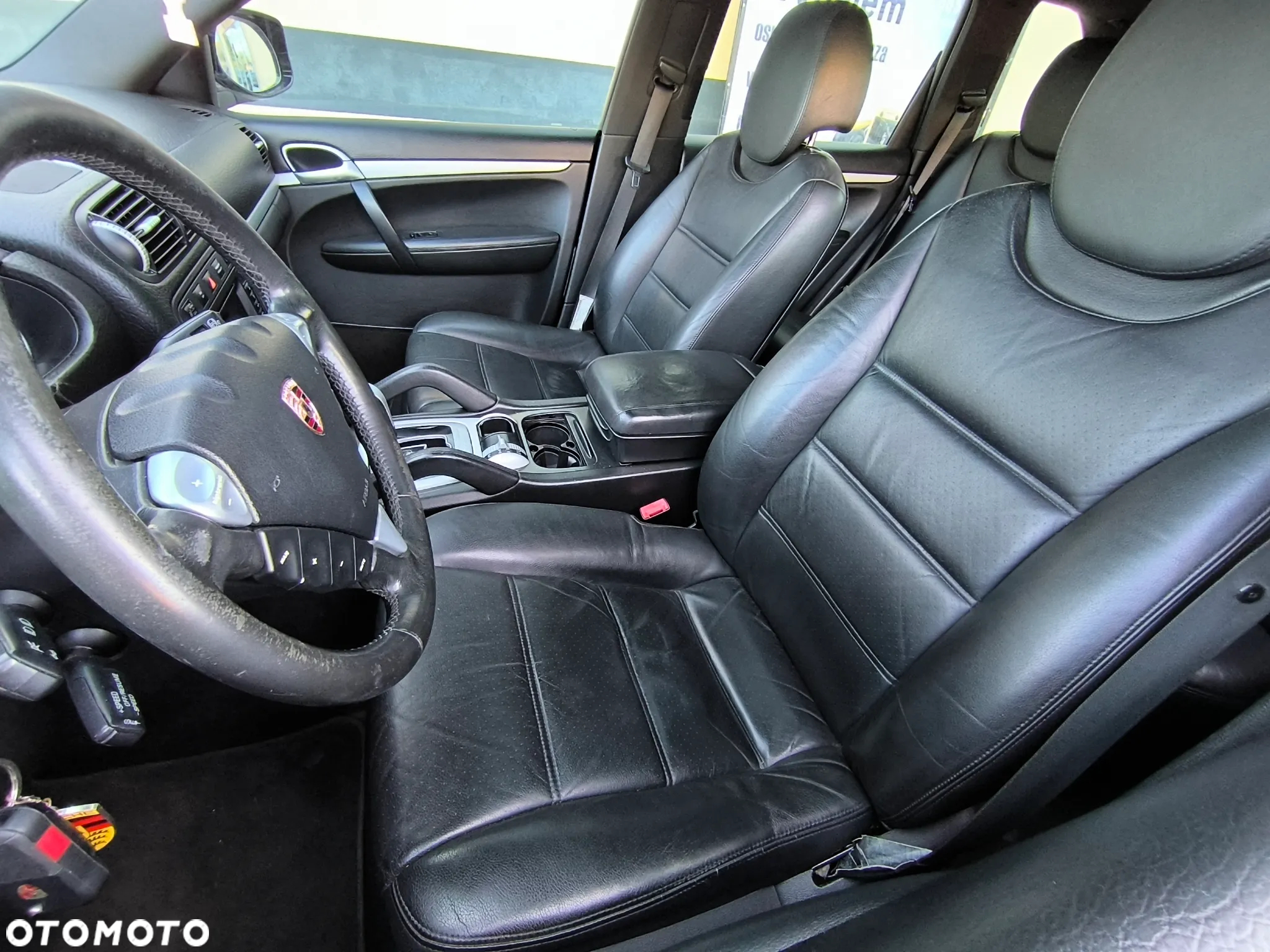 Porsche Cayenne - 13