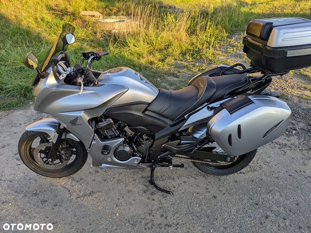 Honda CBF - 3