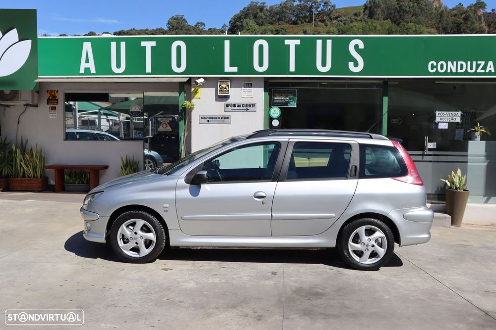 Peugeot 206 1.4 16V XT - 3