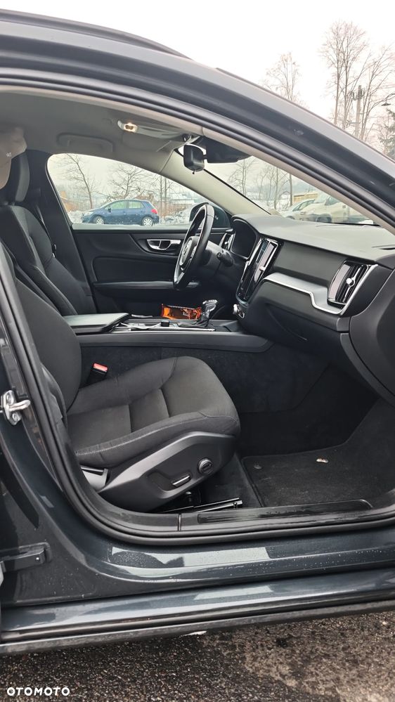 Volvo V60 D3 SCR Momentum - 11