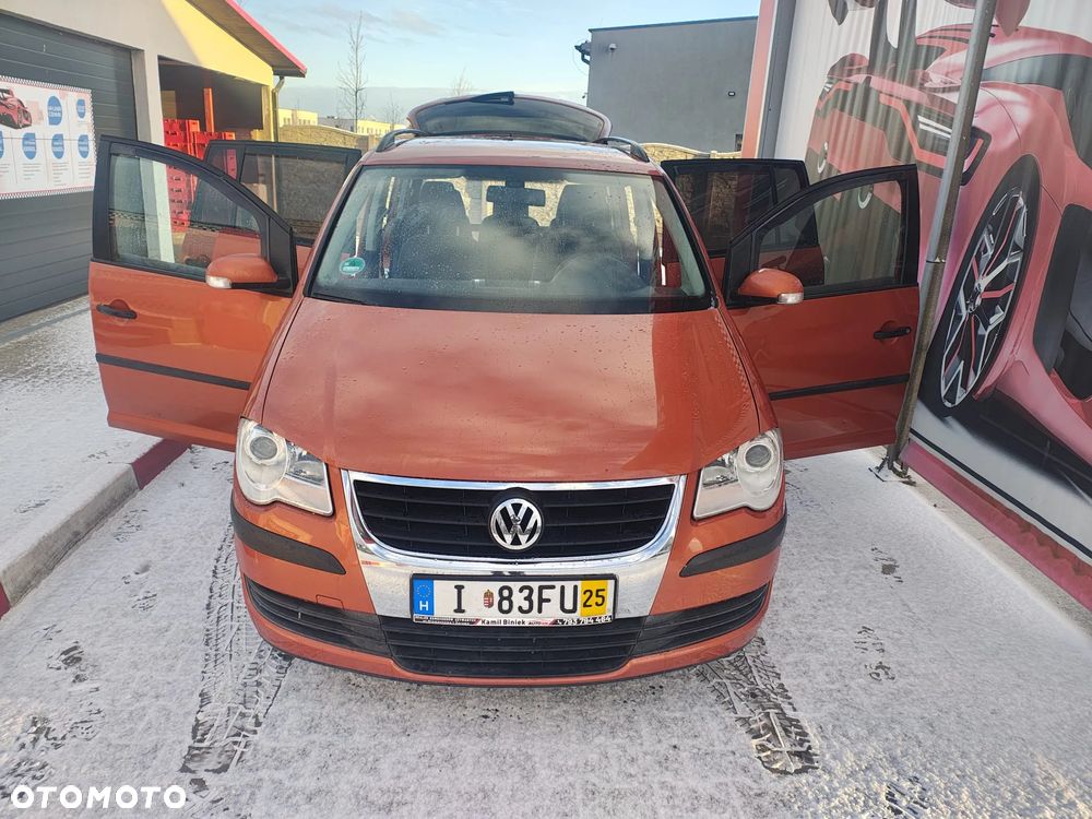 Volkswagen Touran 1.4 TSI DSG Trendline - 14