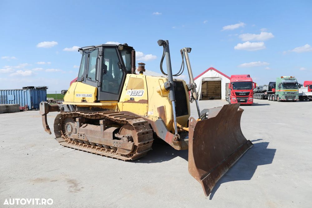 New Holland D180 cu scalificator - 1