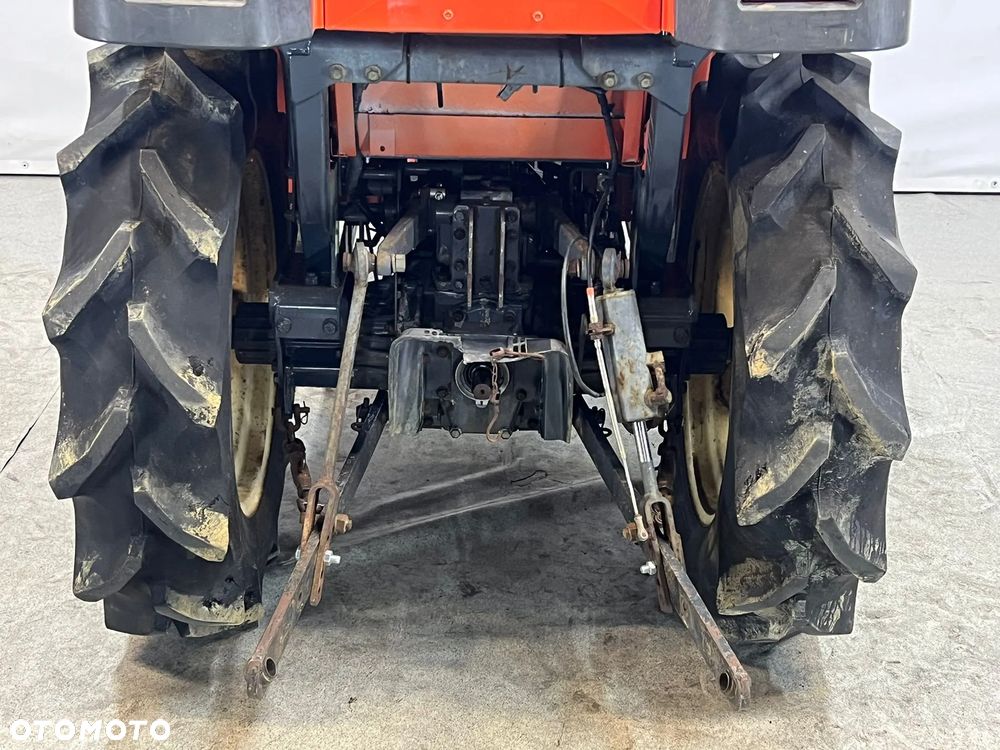 Kubota KT22 - 5