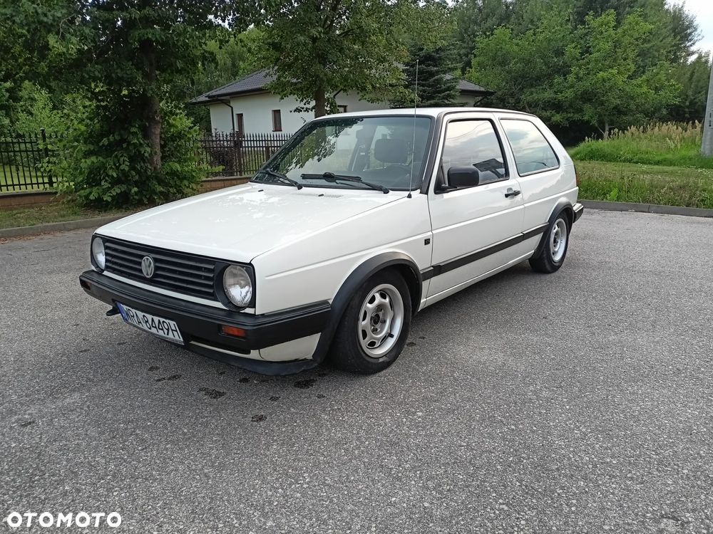 Volkswagen Golf 1.6 CL - 31