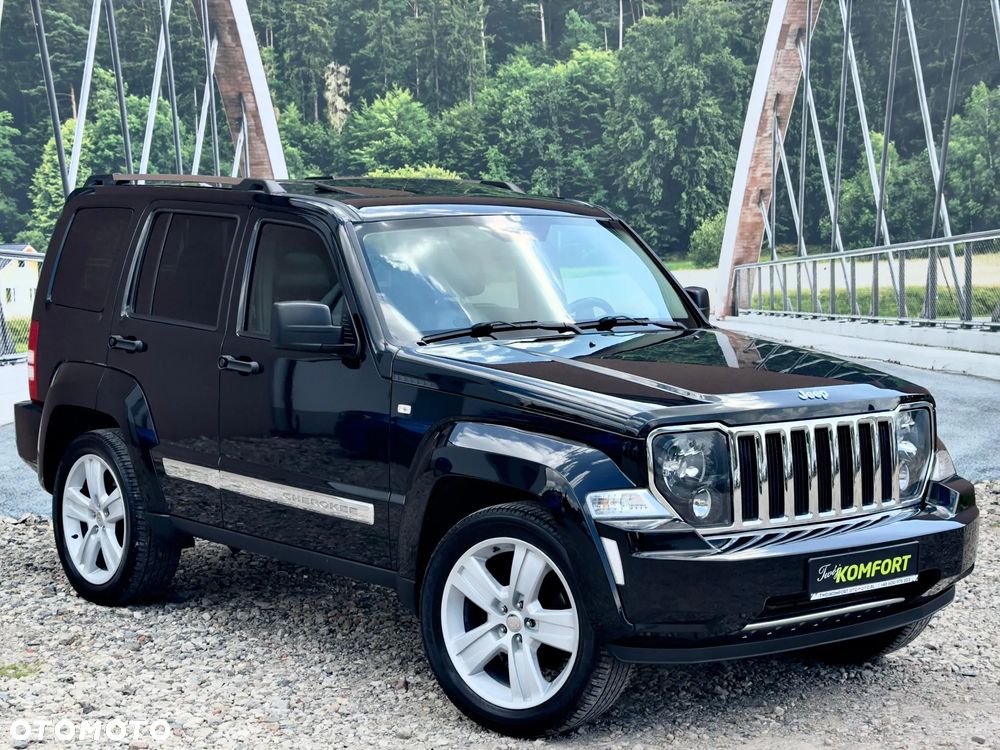Jeep Cherokee - 8