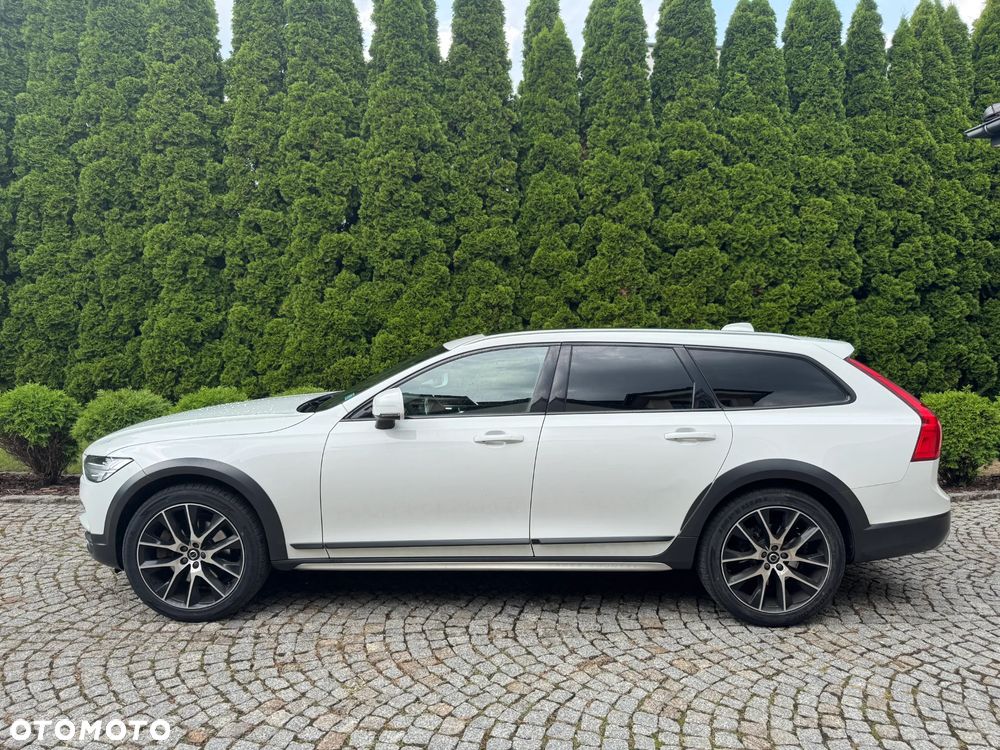 Volvo V90 Cross Country D5 AWD - 5