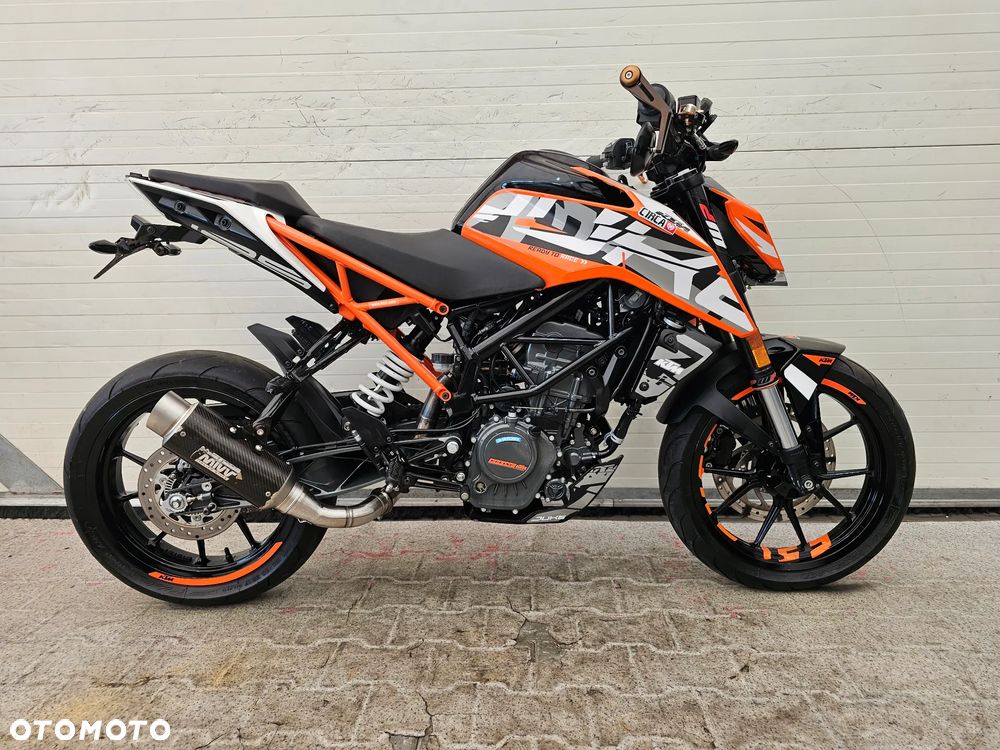 KTM Duke - 3